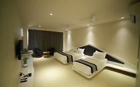 Hotel Brij Latur 4*